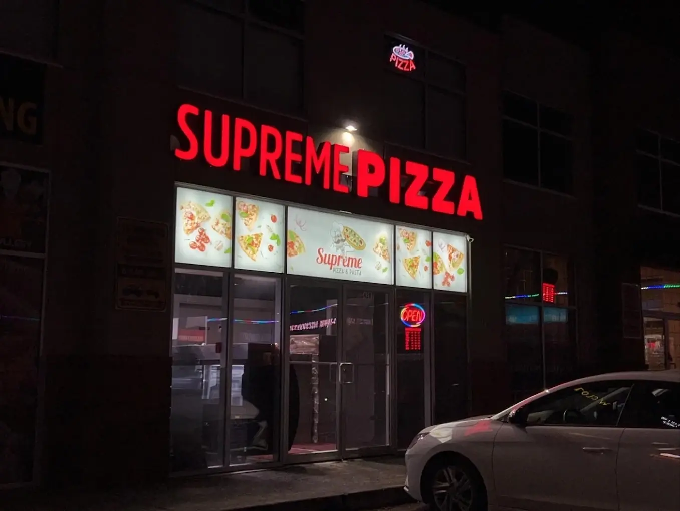 Supreme Pizza Mill Woods location
